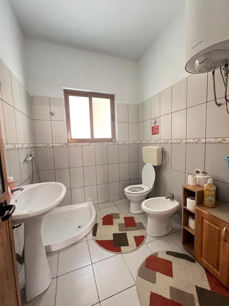David Guesthouse Shkodër Dış mekan fotoğraf